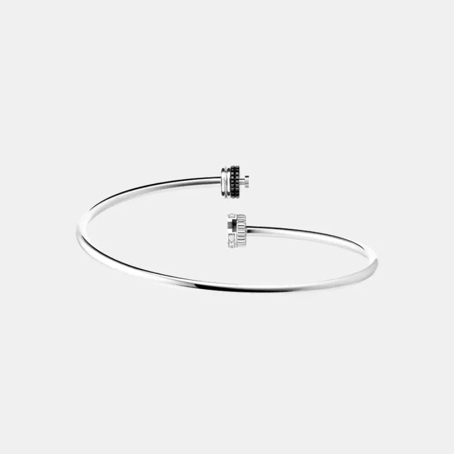 Bracelet Quatre Boucheron en or blanc, diamant 0.13ct — photographie du modèle, cote d’occasion GOLDMARKET