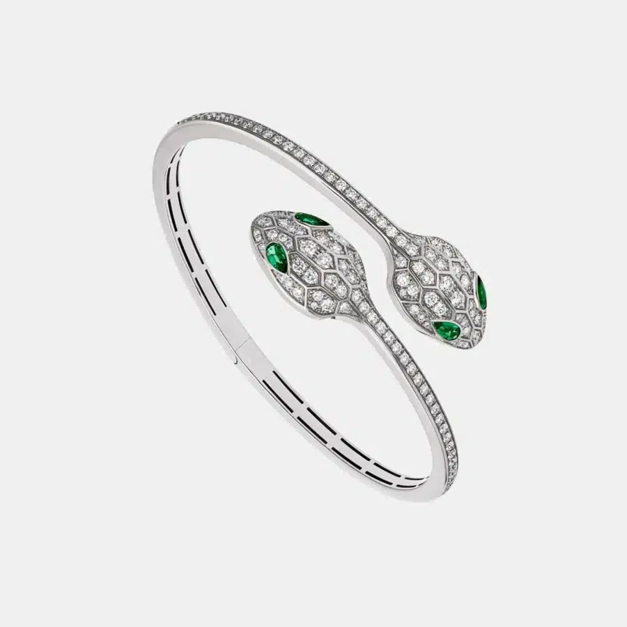 Bracelet Serpenti Bulgari en or blanc, émeraude 0.45ct — photographie du modèle, cote d’occasion GOLDMARKET