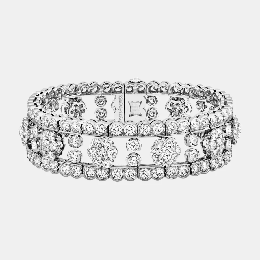 Bracelet Snowflake Van Cleef & Arpels en platine, diamant 21.5ct — photographie du modèle, cote d’occasion GOLDMARKET