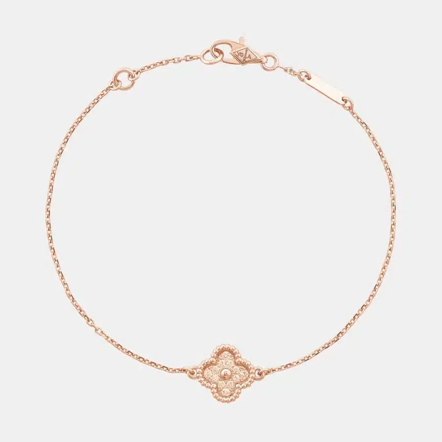 Bracelet Sweet Alhambra Van Cleef & Arpels en or rose — photographie du modèle, cote d’occasion GOLDMARKET