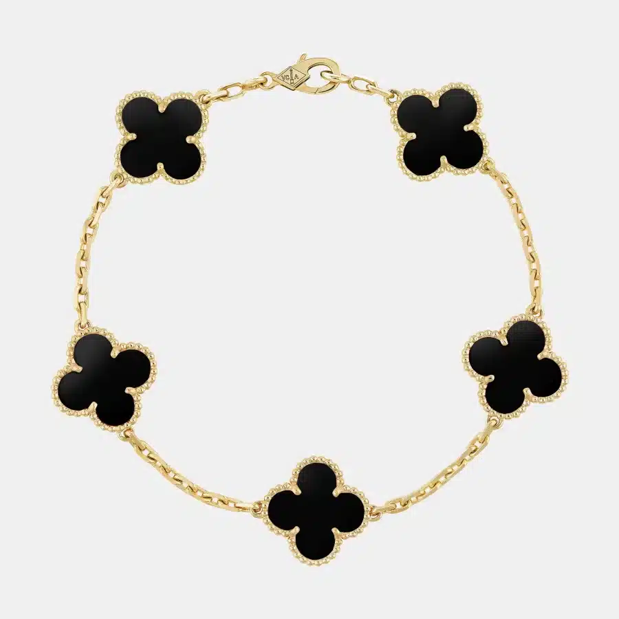 Bracelet Vintage Alhambra Van Cleef & Arpels en or jaune, onyx — photographie du modèle, cote d’occasion GOLDMARKET