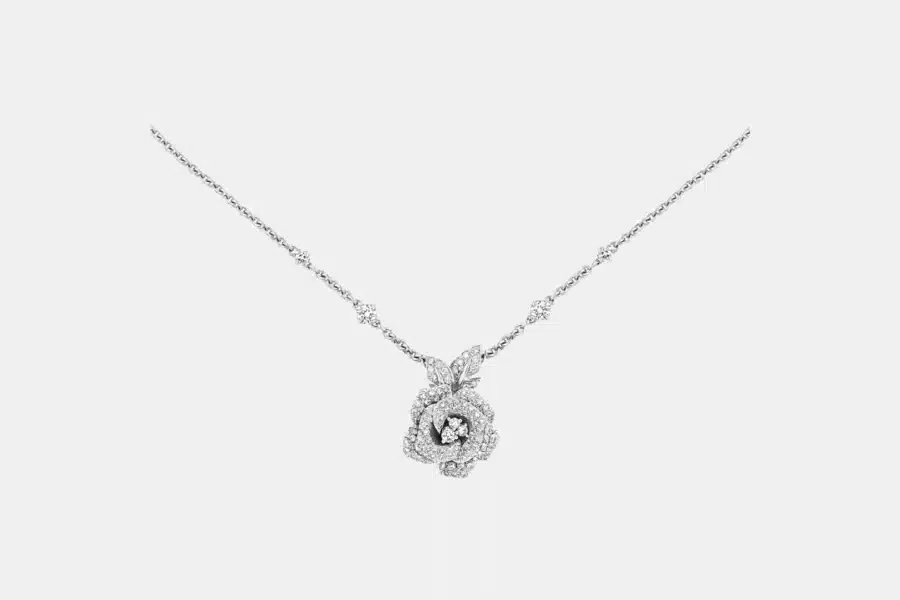 Collier Bagatelle Dior en or rose, diamant 1.75 ct