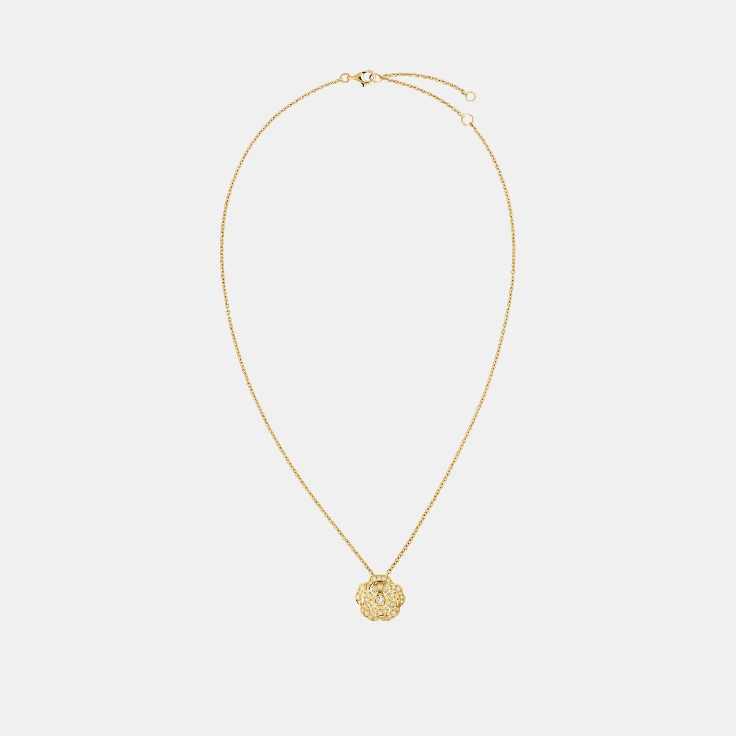 Collier Camélia Chanel en or jaune, diamant — photographie du modèle, cote d’occasion GOLDMARKET
