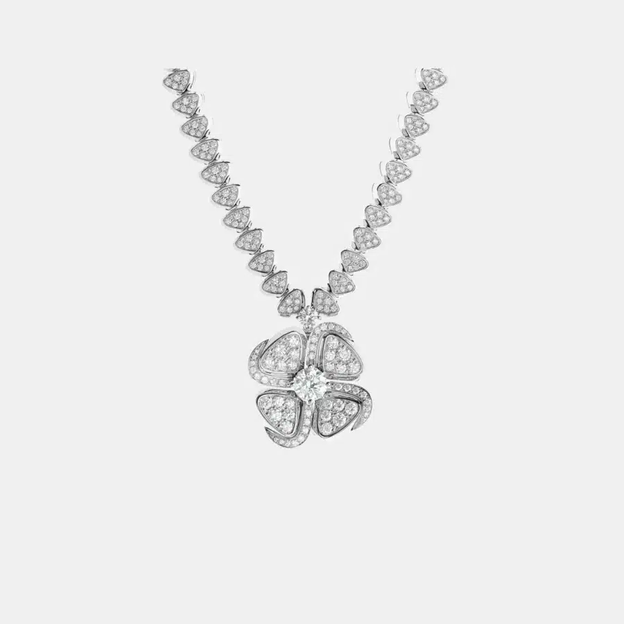 Collier Fiorever Bulgari en or blanc, diamant 0.7ct — photographie du modèle, cote d’occasion GOLDMARKET