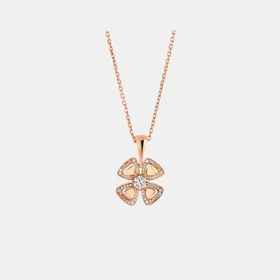 Collier Fiorever Bulgari en or rose, diamant 0.34ct — photographie du modèle, cote d’occasion GOLDMARKET