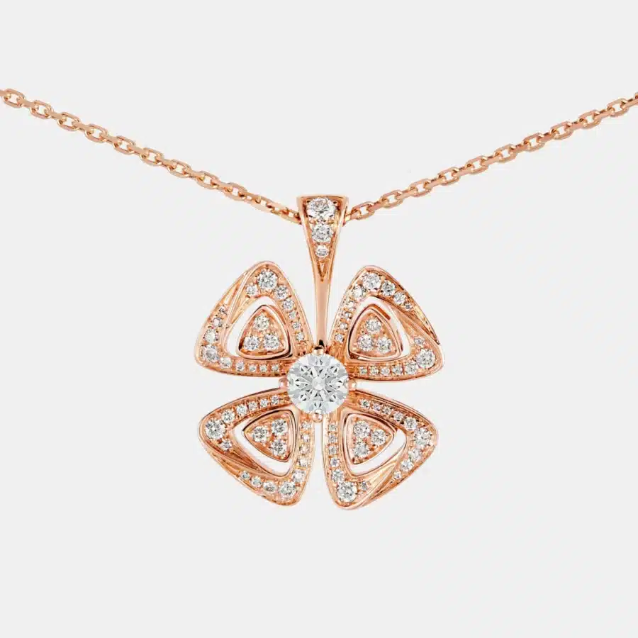Collier Fiorever Bulgari en or rose, diamant 0.6ct — photographie du modèle, cote d’occasion GOLDMARKET