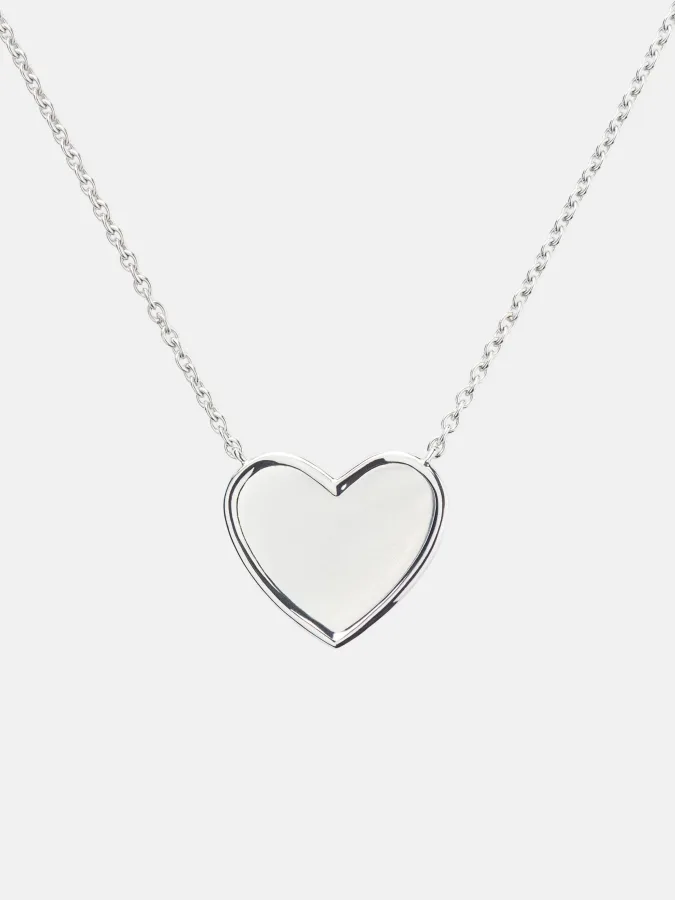 Collier L'Attrape-Coeur Poiray en or blanc, diamant 0.03ct — photographie du modèle, cote d’occasion GOLDMARKET