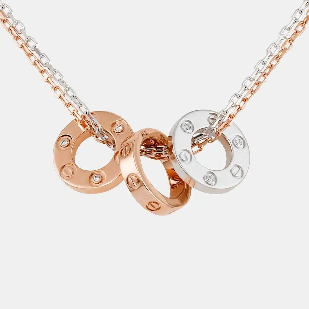 Collier Love Cartier, 6 diamonds — photographie du modèle, cote d’occasion GOLDMARKET