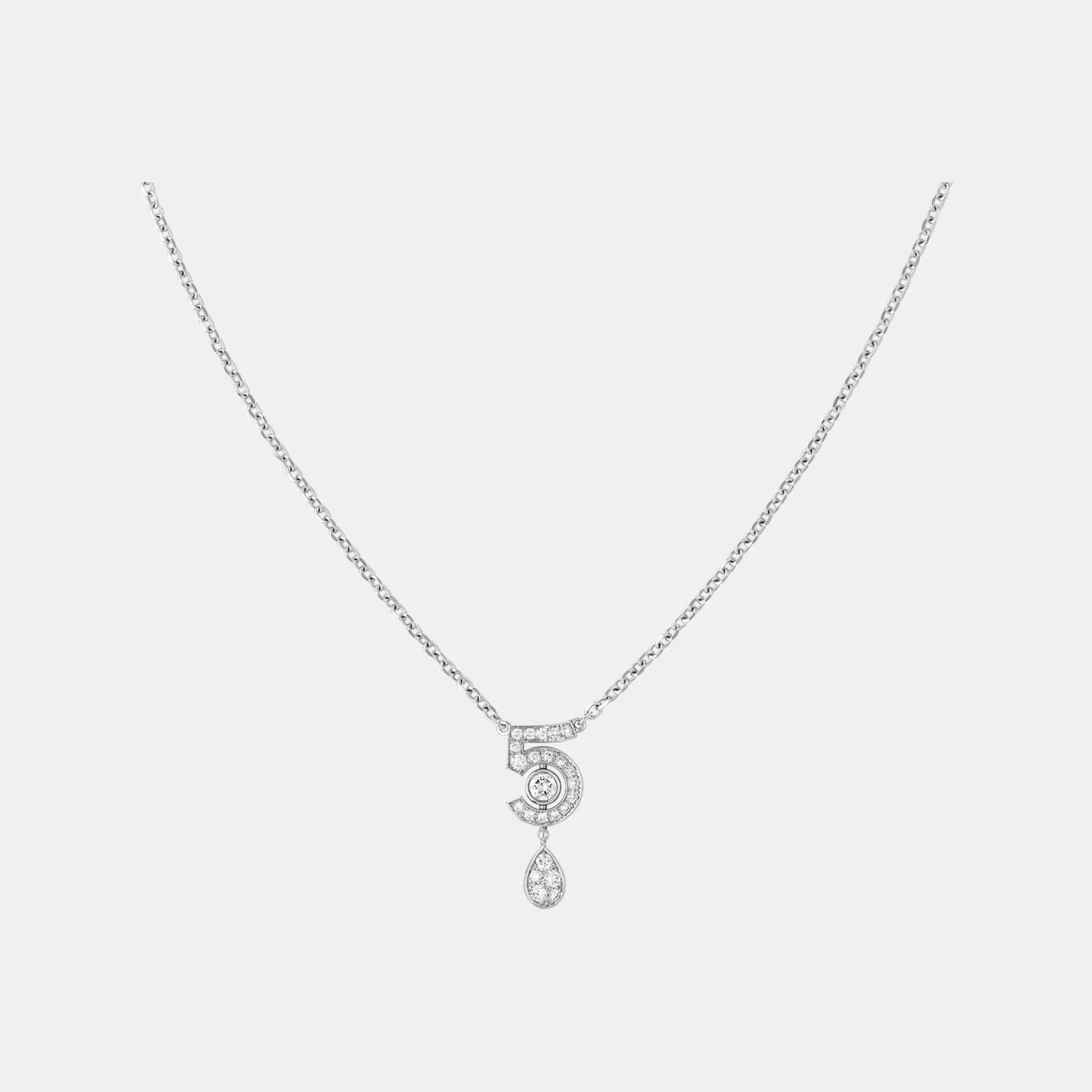 Collier N°5 Chanel en or blanc, diamant