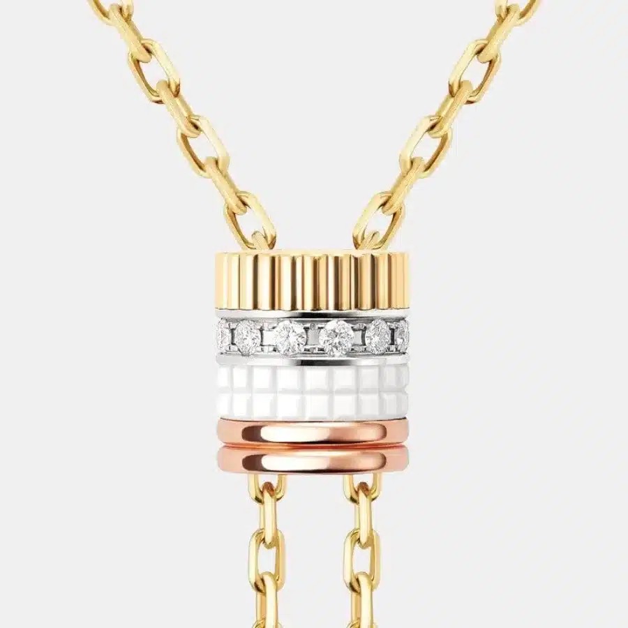Collier Quatre Boucheron en or, diamant — photographie du modèle, cote d’occasion GOLDMARKET