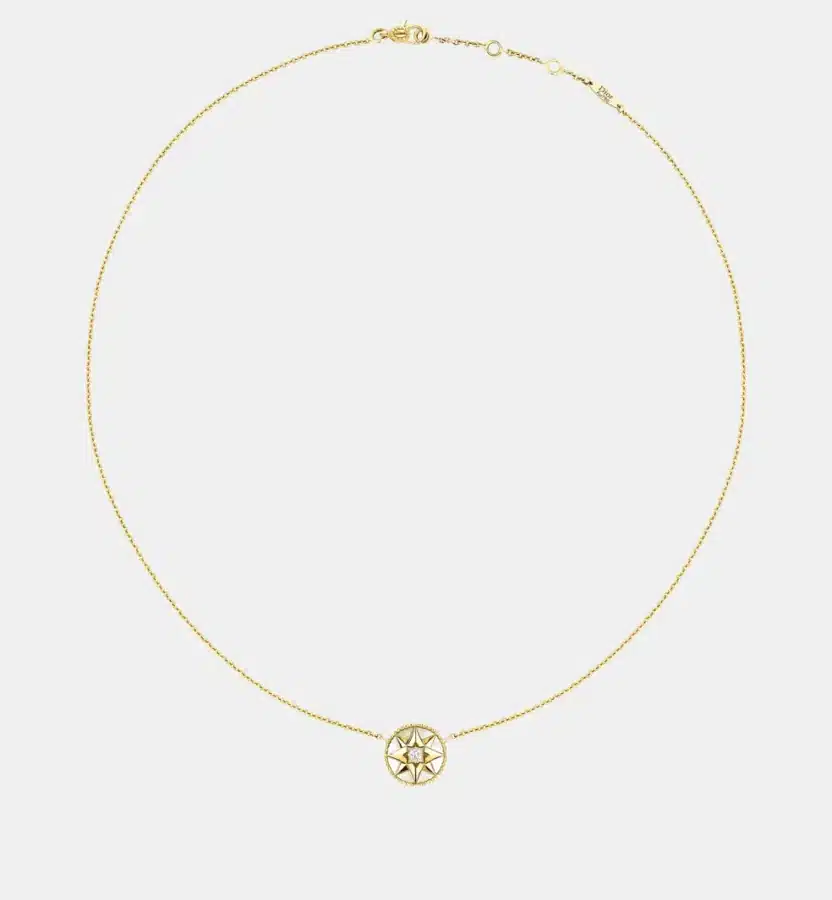 Collier Rose des Vents Dior en or jaune, diamant 0.04 ct — photographie du modèle, cote d’occasion GOLDMARKET