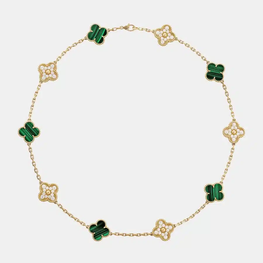Collier Vintage Alhambra Van Cleef & Arpels en or jaune, diamant 2.42ct 10 motifs — photographie du modèle, cote d’occasion GOLDMARKET