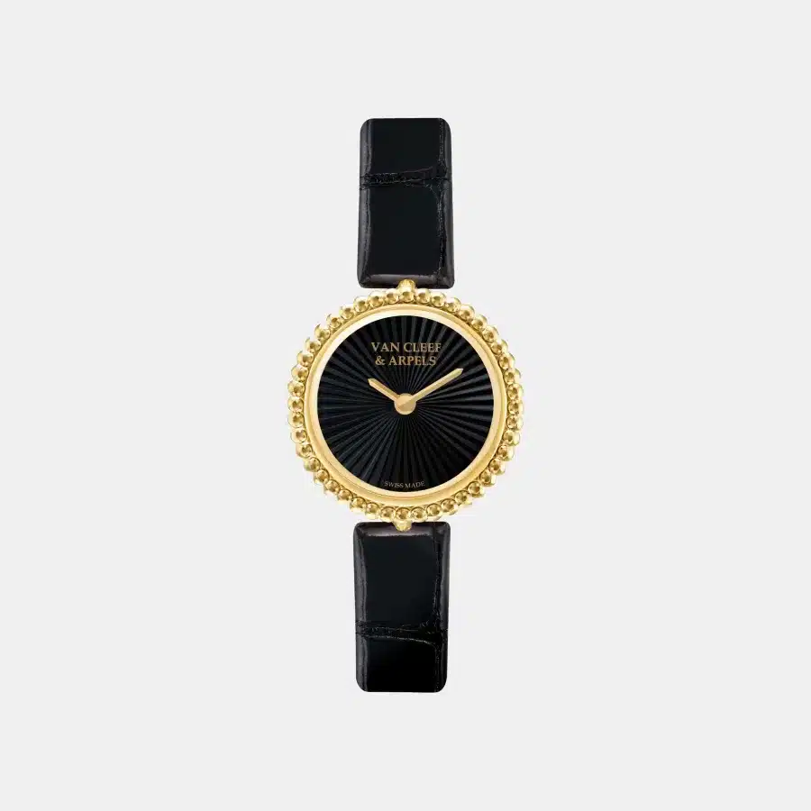 Montre Perlée Van Cleef & Arpels en or jaune, onyx — photographie du modèle, cote d’occasion GOLDMARKET