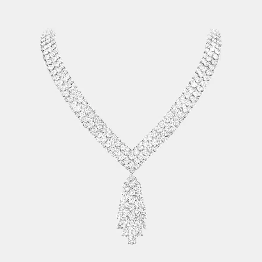 Pendentif A Cheval Van Cleef & Arpels en platine, diamant 13.51ct