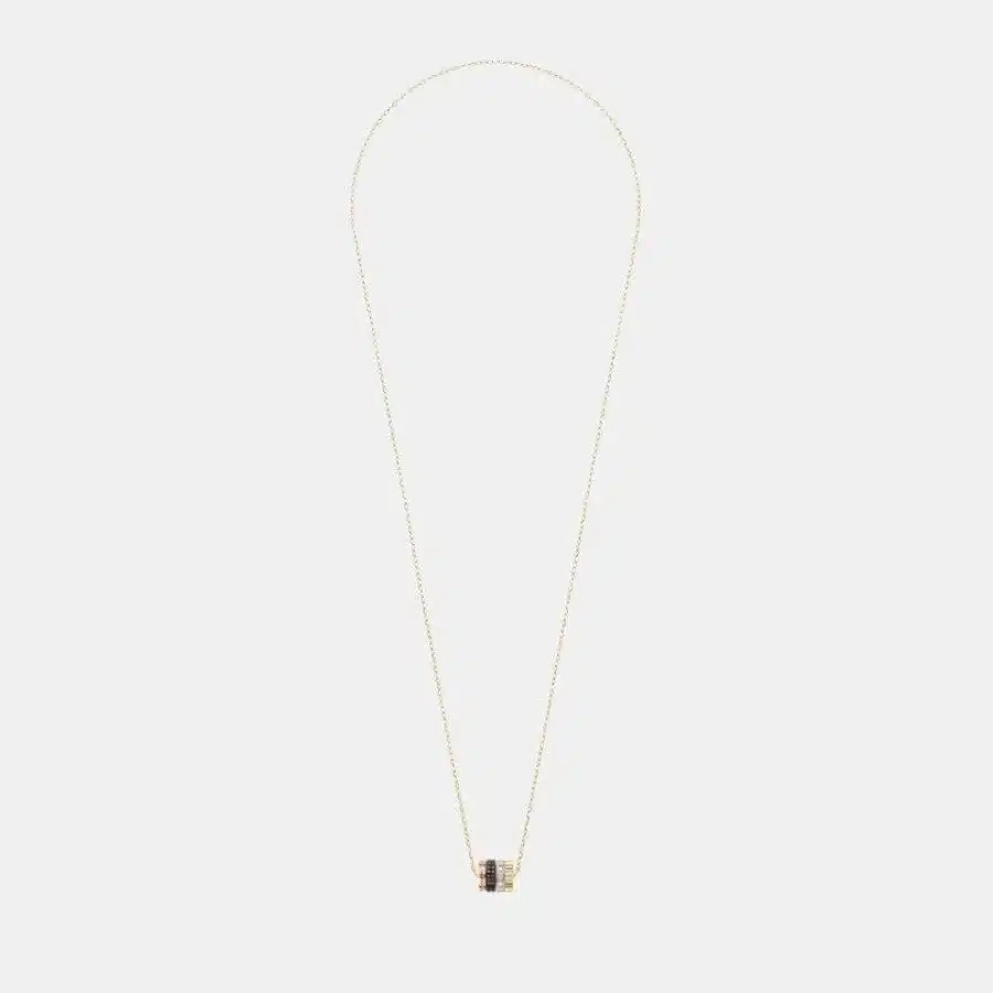 Pendentif Quatre Boucheron en or, classique, s motif, diamant 0.11ct — photographie du modèle, cote d’occasion GOLDMARKET