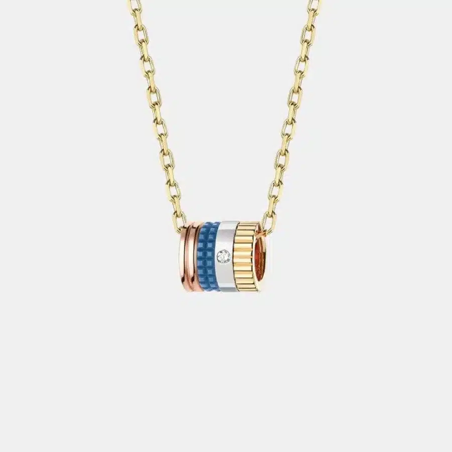 Pendentif Quatre Boucheron en or jaune, diamant 0.01ct — photographie du modèle, cote d’occasion GOLDMARKET