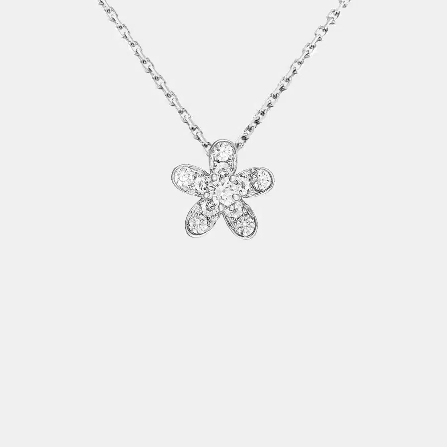 Pendentif Socrate Van Cleef & Arpels en or blanc, diamant 0.31ct