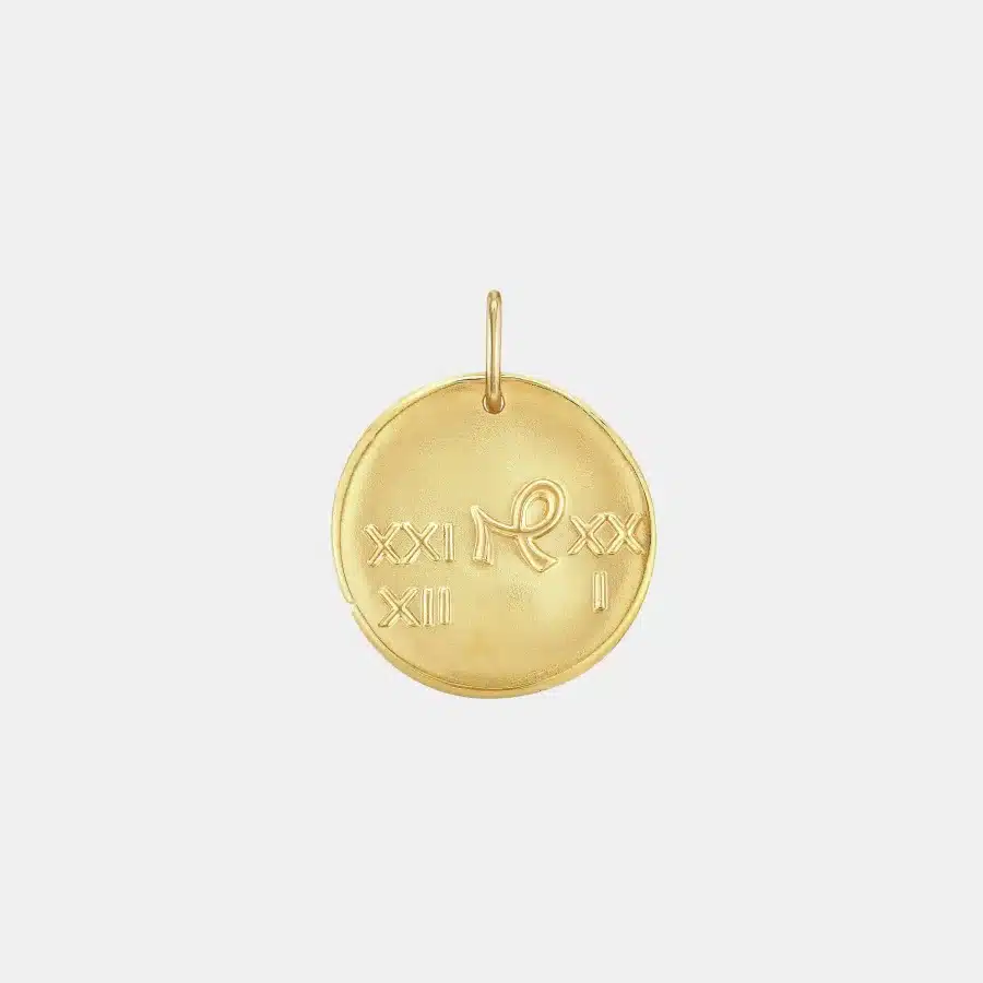 Pendentif Zodiaque Van Cleef & Arpels en or jaune, capricorn — photographie du modèle, cote d’occasion GOLDMARKET